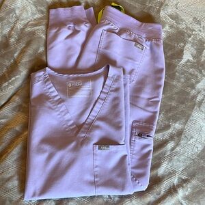 FIGS The Jogger Set